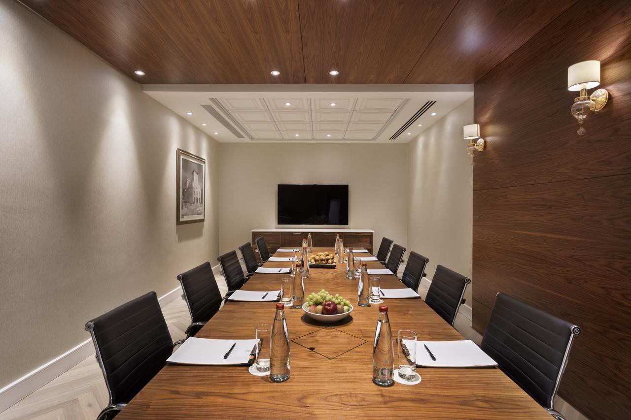 Herbert Samuel Baitulmaqdis Luaran gambar Meeting room at the Taj Mahal Palace, Mumbai