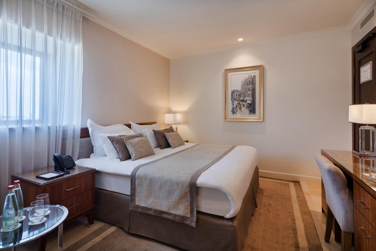 Herbert Samuel Baitulmaqdis Luaran gambar A bedroom at the hotel