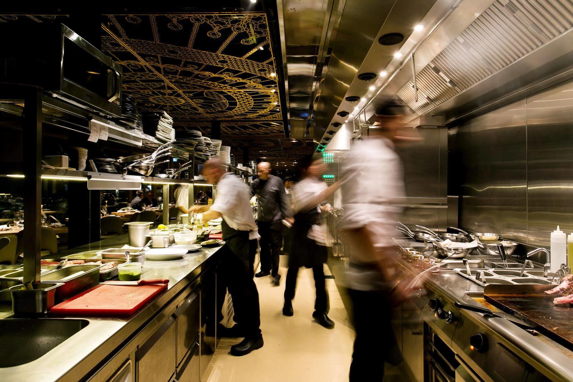 Herbert Samuel Baitulmaqdis Luaran gambar The kitchen at the restaurant